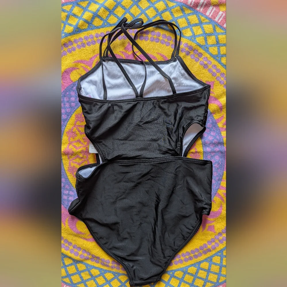 Kanu Surf Girls One Piece Swimsuit With Cutouts Size 14 Black NWT